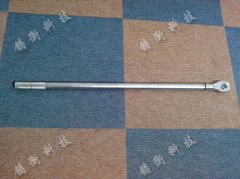 預置式扭力扳手