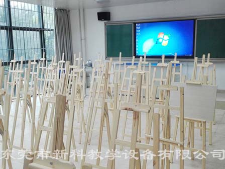<a href='http://www.bbdjf.cn/chanpin/56-1.html' target='1' style='font-size:18px; font-weight:bold; color:#000000;'>美術(shù)功能室</a>